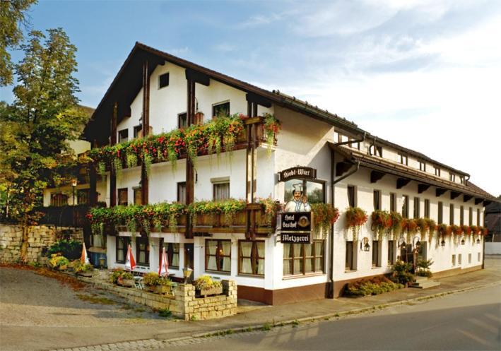 Landgasthof Zum Hieblwirt Hotell Neukirchen  Exteriör bild